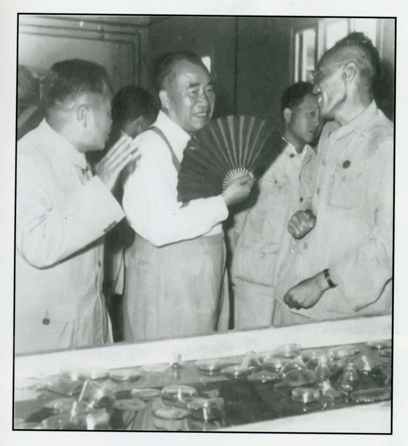 03-pg电子股份兰州生物药厂-04-1958年朱德到兰州厂视察.jpg